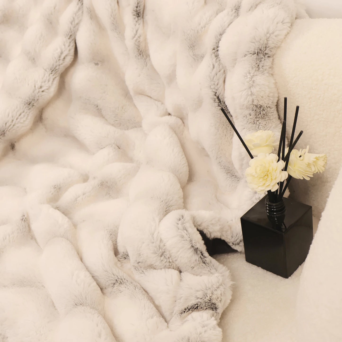 Rosekind Faux Rabbit Fleece Throw Blanket Reversible Plush