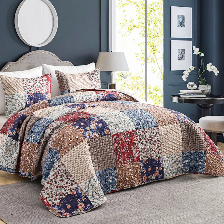 Four Season Quilted Bed Cover Set With Pillowcases